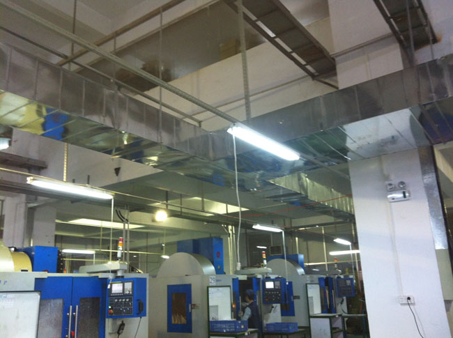 工廠(chǎng)車(chē)間通風(fēng)管道