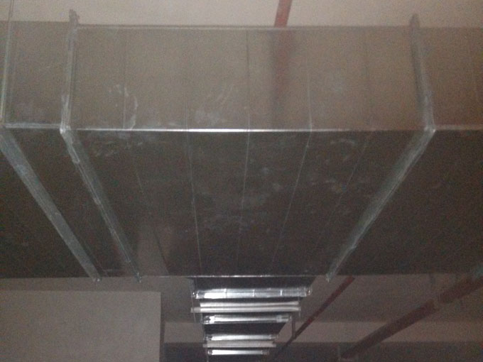 ���S܇�gͨ�L(f��ng)�ܵ�